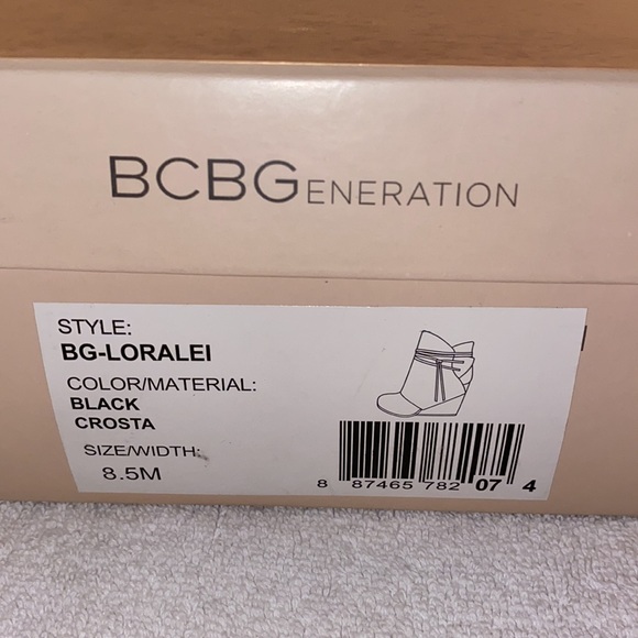 New in Box - BCBG suede wedge boots - Picture 9 of 10